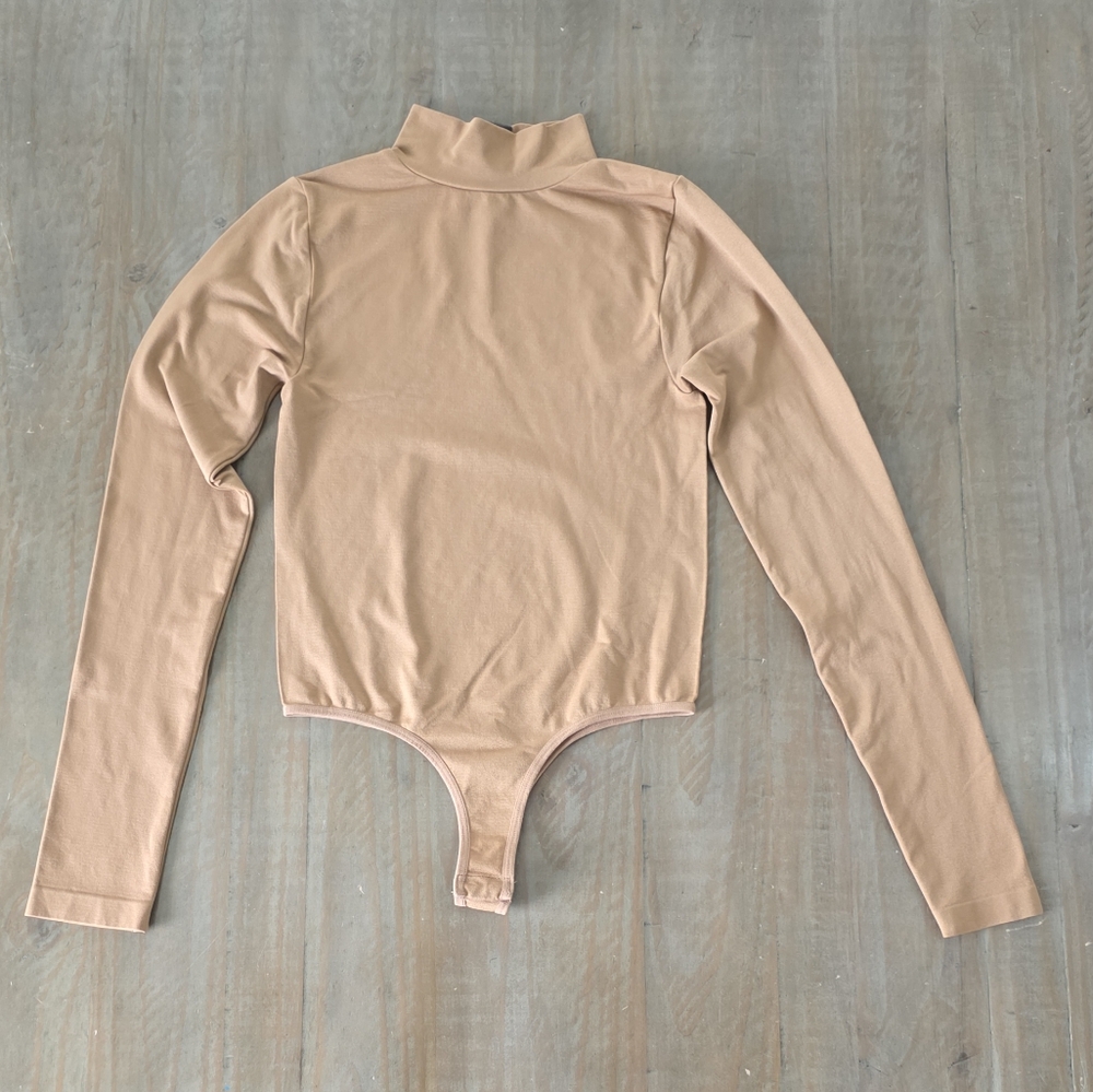 Design Lab Lord & Taylor Women's Camel Bodysuit #E2509-0134
